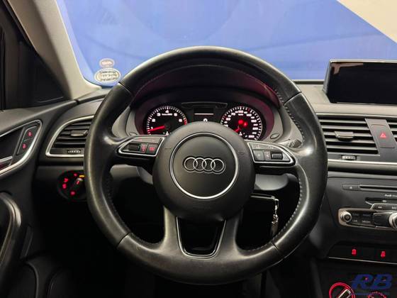 AUDI Q3 1.4 TFSI AMBIENTE GASOLINA 4P S TRONIC